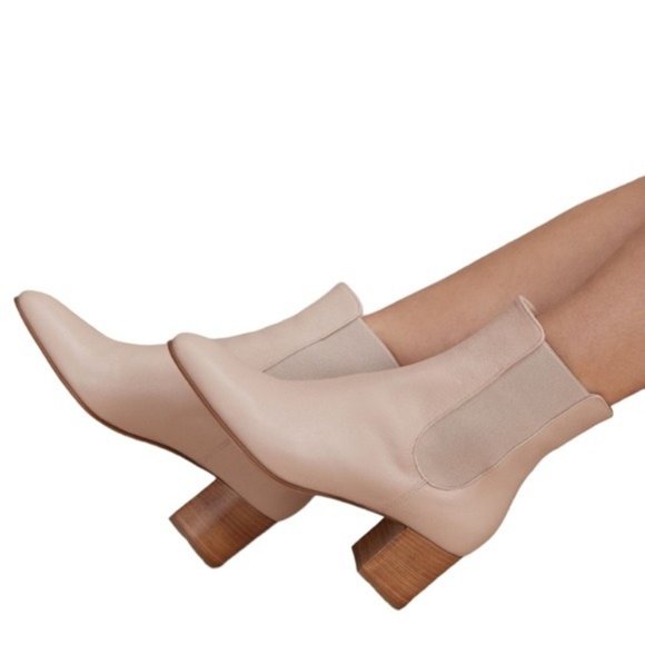 NWT Kahmune Mila Leather Ankle Boot Bootie Light Pink Beige Size 8.5/9 - Picture 2 of 12